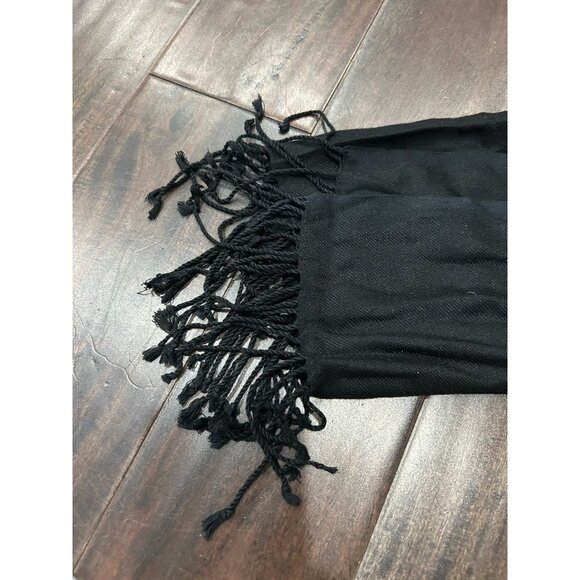 Elegant Fringe Trim Scarf Black One Size Rectangle Neck Wrap Shawl Outdoor Cozy - Picture 2 of 6